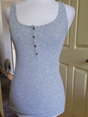 Old Navy Classic Ribbed Tank Top with Button Placket - Light Gray